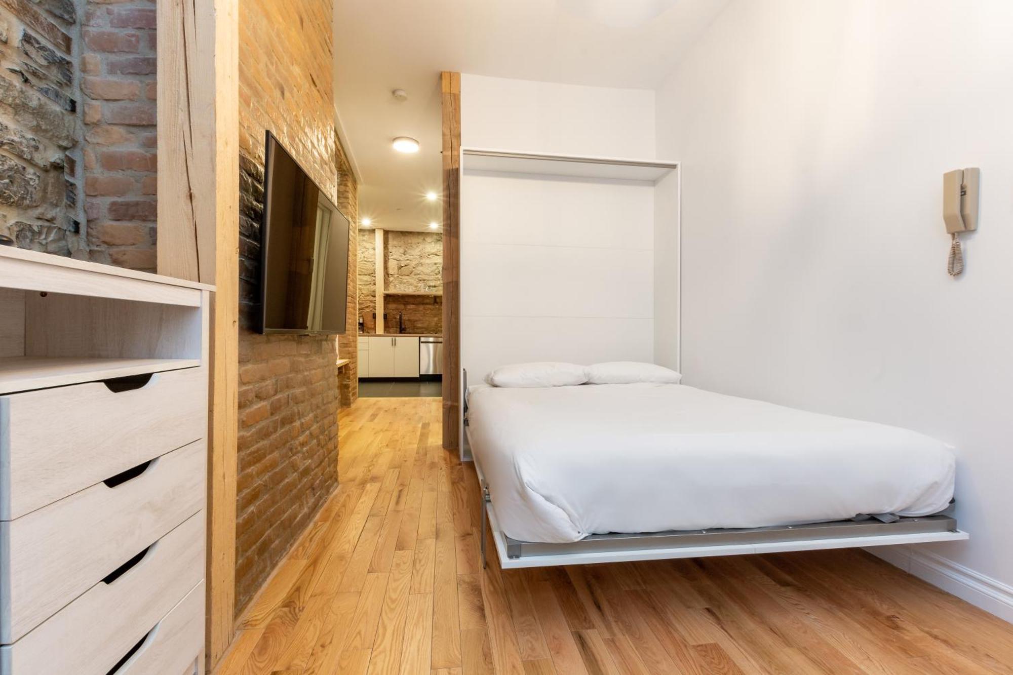 Le Haute Ville Quebec City Room photo